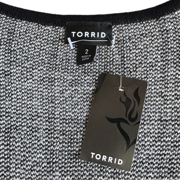 Torrid Plaid Bodycon Sweater Dress NWT 2X V-Neck L/S Stretch Knit Black Gray - Picture 6 of 8